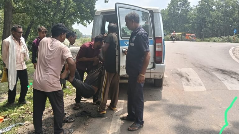 कोरबा पाली ब्रेकिंग न्यूज एस एन इंडिया न्यूज रिपोर्टर गौतम कुमार राज सड़क दुर्घटना में दमिया निवासी दो लोग घायल जिसे 112, की मदद से अस्पताल पहुंचाया गया पाली