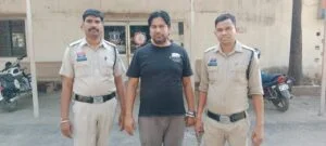 थाना– कोतवाली कोरबा से बड़ी खबर ऑनलाइन आईपीएल में सट्टा संचालन का खुलासा, एक आरोपी गिरफ्तार, एक फरार
