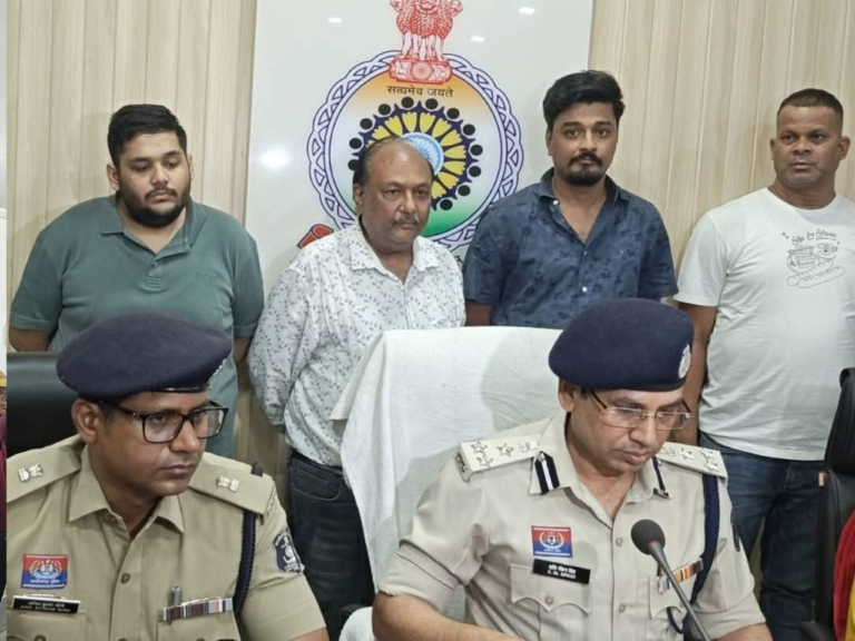 रायगढ़ में IPL सट्टा सिंडिकेट का भंडाफोड़: 1 करोड़ से ज्यादा कैश, हवाला नेटवर्क का खुलासा, 3 गिरफ्तार