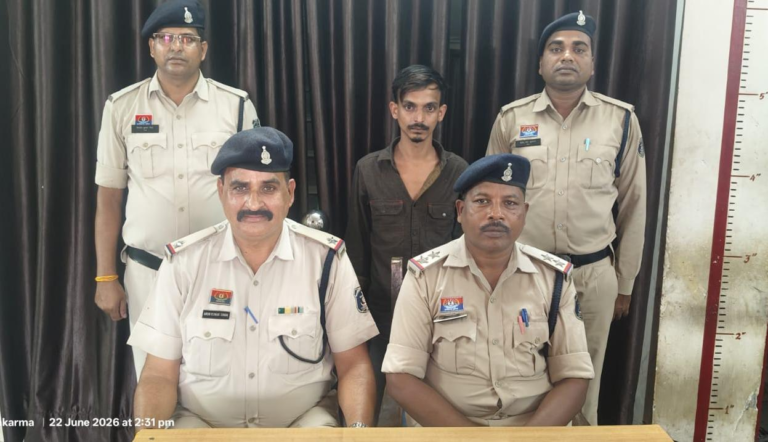 शादी का झांसा देकर नाबालिक बालिका से अनाचार करने वाला आरोपी चढ़ा कोतवाली पुलिस के हत्थे