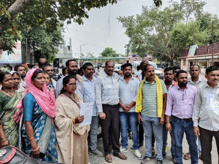प्रशासनिक लापरवाही: पौड़ी उपरोड़ा ब्लॉक में PDS व्यवस्था ठप होने की कगार पर, अधिकारियों के रवैये से राशन दुकान संचालक बेहाल