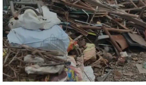 ब्रेकिंग न्यूज़: कोरबा में कबाड़ माफिया का नया पैंतरा! क्या फिर कटेंगे पुल और डकारे जाएंगे सरकारी अमले?