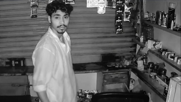 ब्रेकिंग न्यूज़: डीडीएम रोड पर फिर ख़ौफ़नाक ‘चोरी चालीसा’! अंबे पान सेंटर बना चोरों का फेवरेट अड्डा!