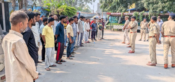 गणेश उत्सव को लेकर कोरबा पुलिस की सख्ती, 32 गुंडा और 26 निगरानी बदमाशों को दी कड़ी समझाइश