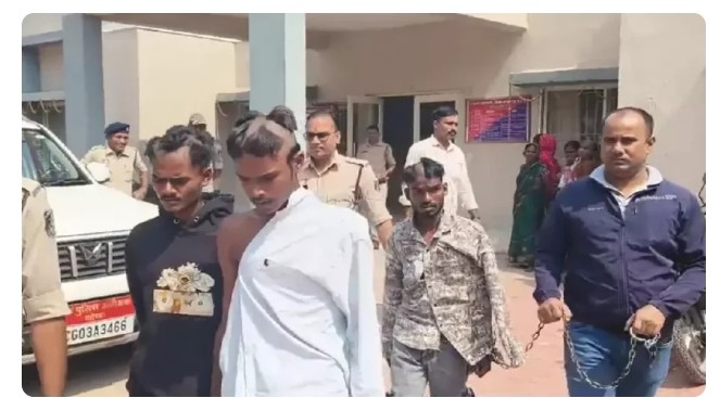 मुड़ापार दशहरा मैदान में डांस का विवाद बना खूनी वारदात, 22 वर्षीय युवक की मौत; तीन गिरफ्तार, एक की तलाश